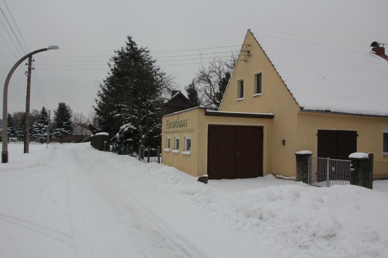 Ferienhaus "Ullersdorfer Teiche" Ullersdorf  Luaran gambar